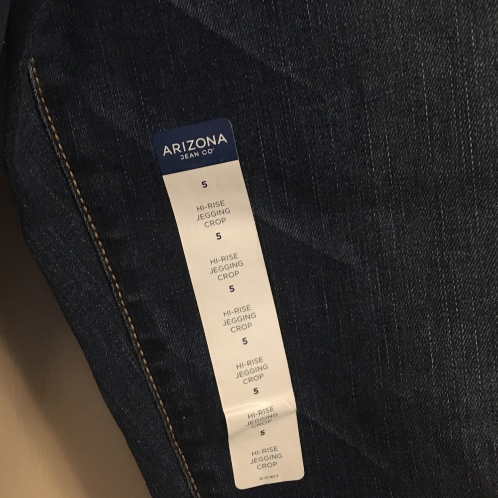 Jeans - Picture 2 of 3